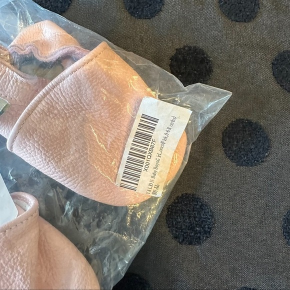 Yalion Pale Pink Leather Baby Shoes 0-6 Months NEW - Picture 4 of 4